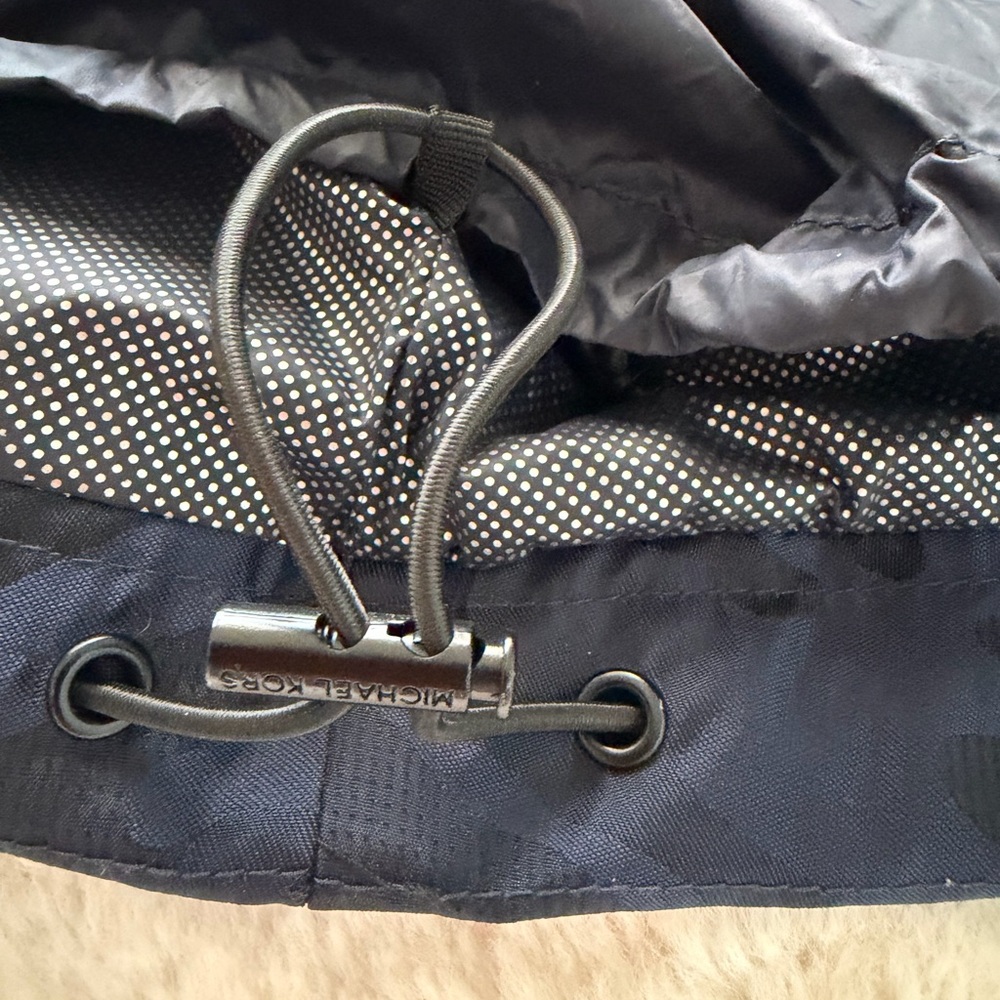 Michael Kors Navy Camouflage Quilted Puffer Jacket-Water/Cold Resistant -M - Picture 10 of 16